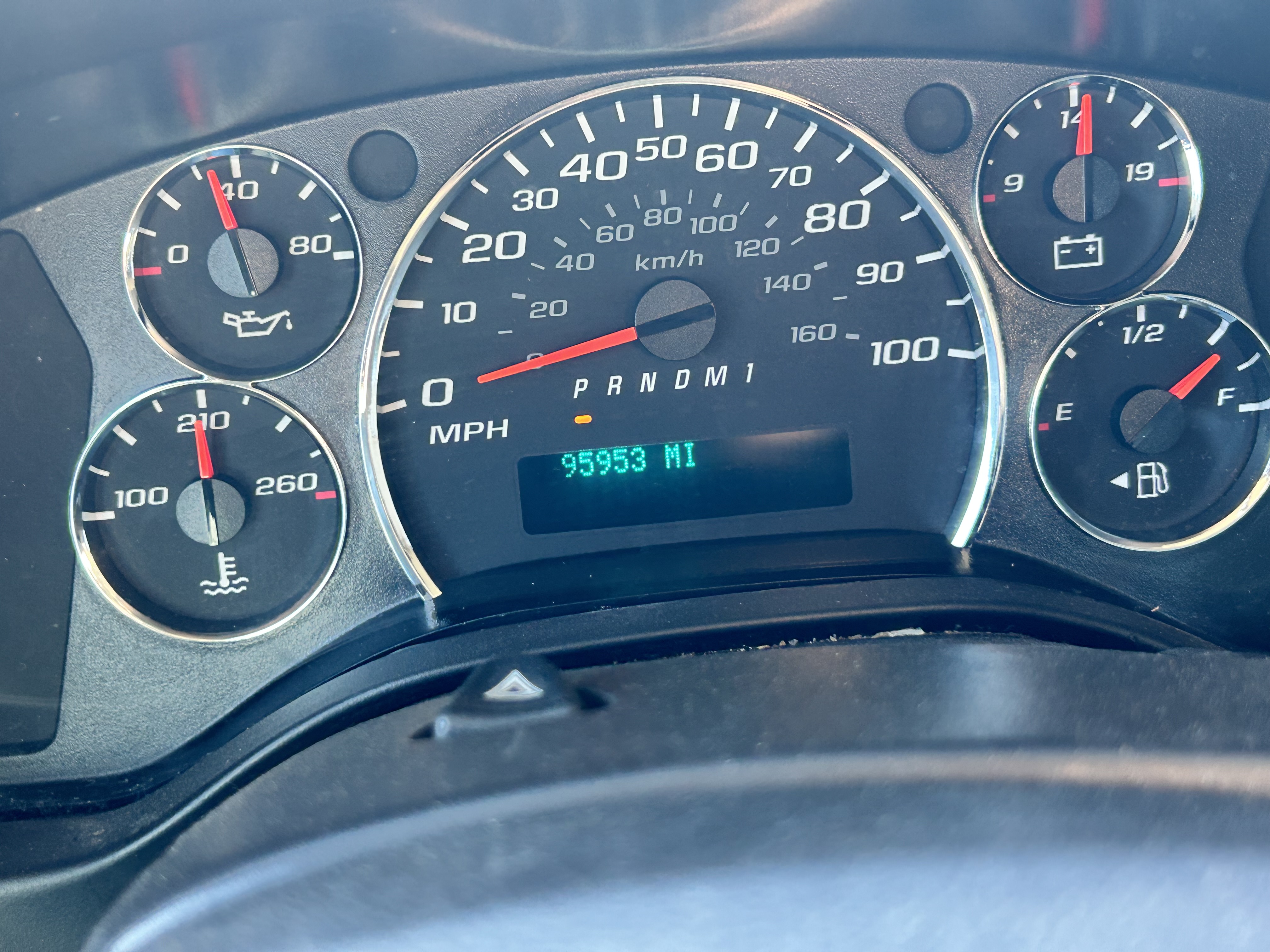 Used 2013 Chevrolet Express 2500 RWD image 11