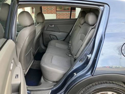 Used 2014 Kia Sportage LX image 11