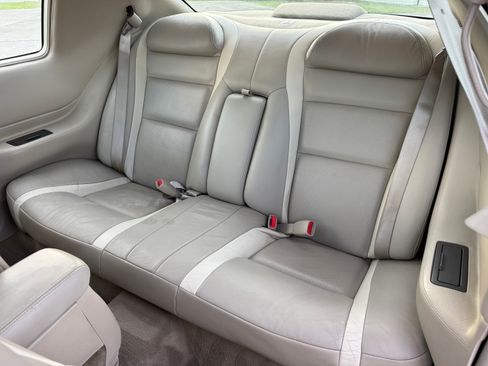 Used 2002 Cadillac Eldorado Collector's Edition FWD image 17