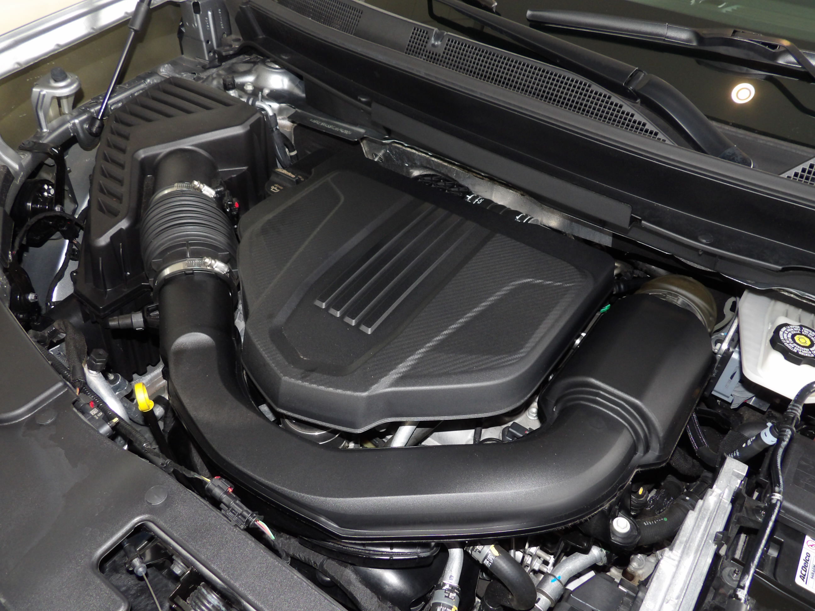 Used 2026 GMC Acadia FWD Elevation image 14