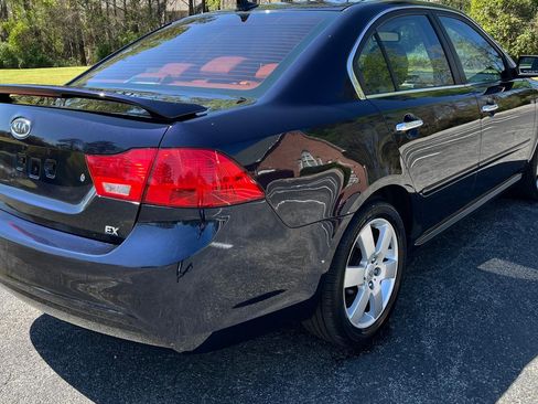 Used 2010 Kia Optima EX image 5