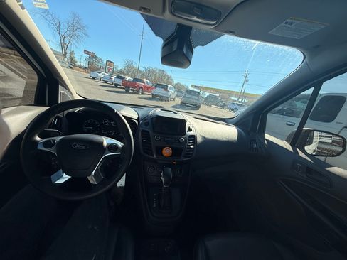 Used 2020 Ford Transit Connect XL image 17