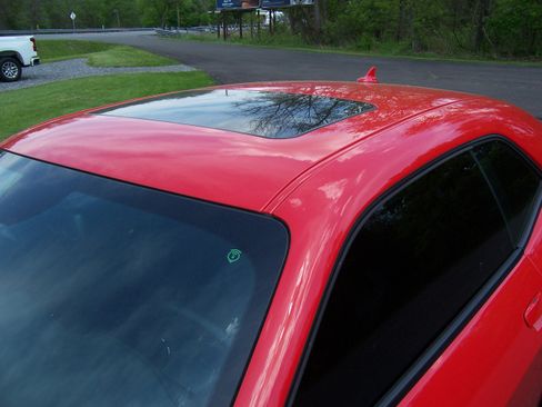 Used 2023 Dodge Challenger R/T RWD image 9
