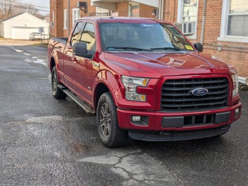 Used 2015 Ford F150 XLT image 3