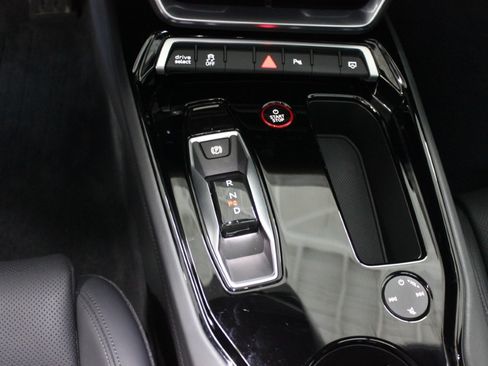 Used 2023 Audi e-tron GT Premium Plus image 21