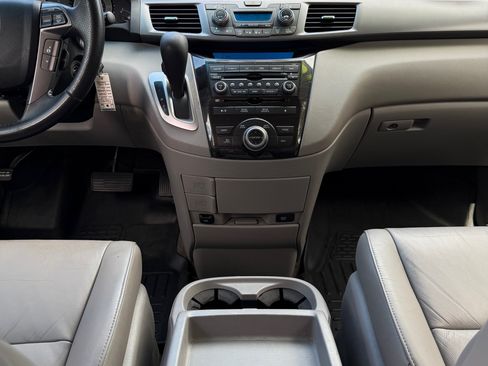 Used 2012 Honda Odyssey Touring image 13