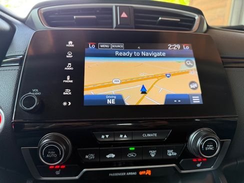 Used 2017 Honda CR-V Touring image 11