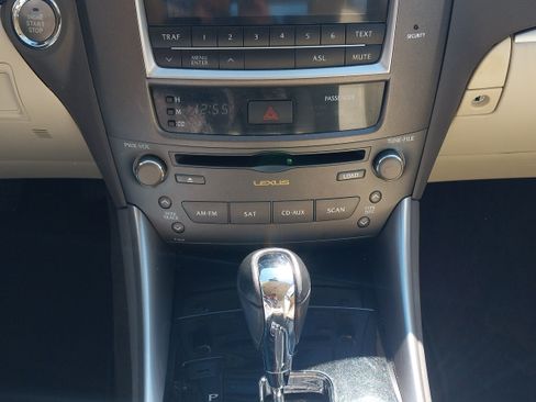 Used 2012 Lexus IS 250 Premium image 19
