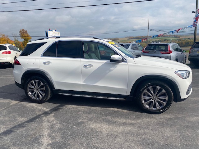Used 2021 Mercedes-Benz GLE 350 4MATIC image 4