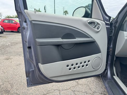 Used 2007 Chrysler PT Cruiser Touring image 24