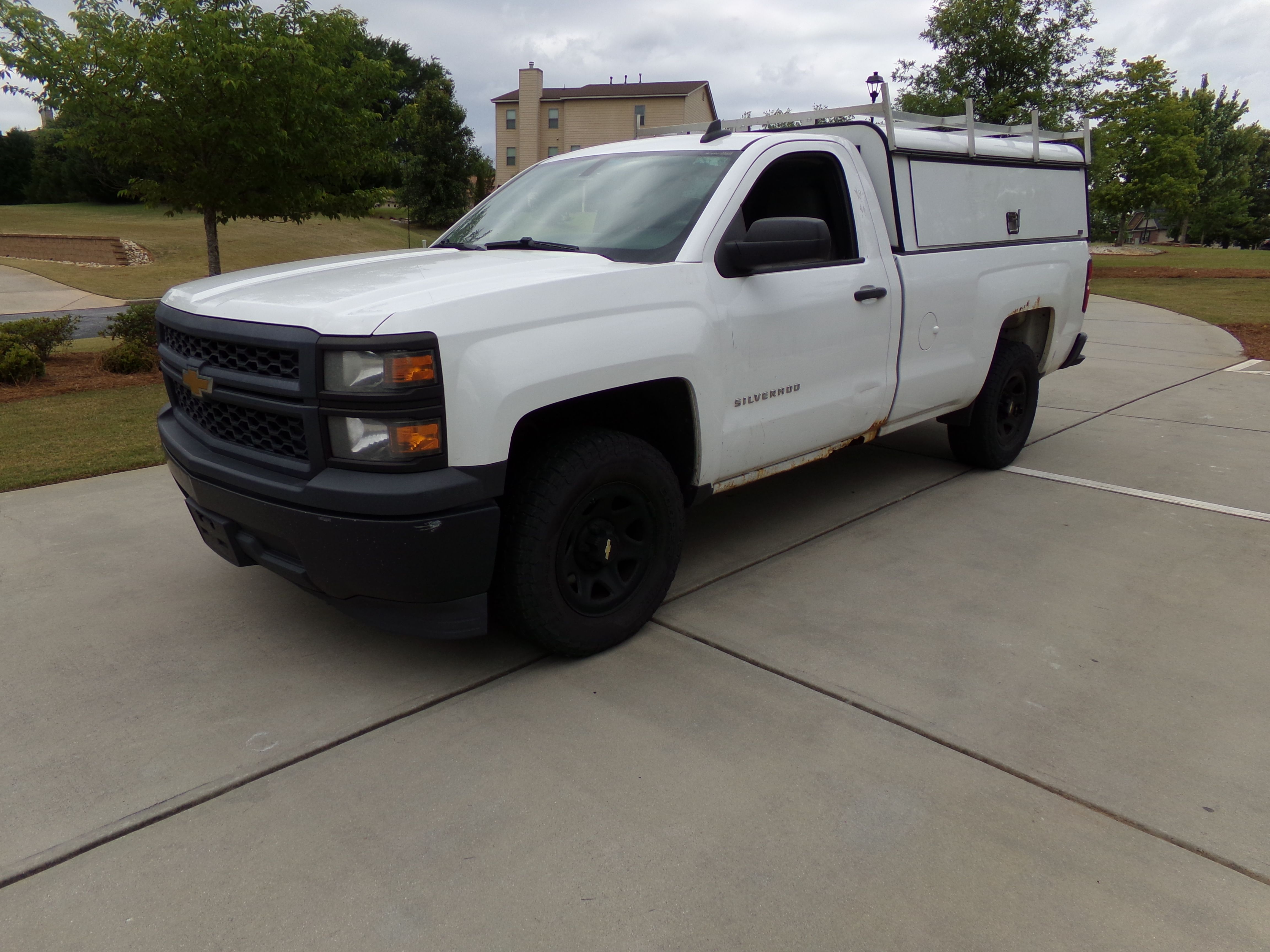 Used 2015 Chevrolet Silverado 1500 2WD Regular Cab W/T image 1