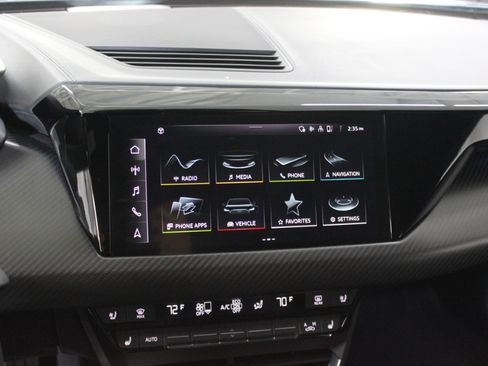 Used 2023 Audi RS e-tron GT image 30