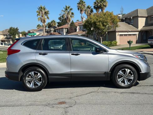 Used 2019 Honda CR-V LX image 7
