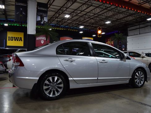 Used 2010 Honda Civic EX-L image 14