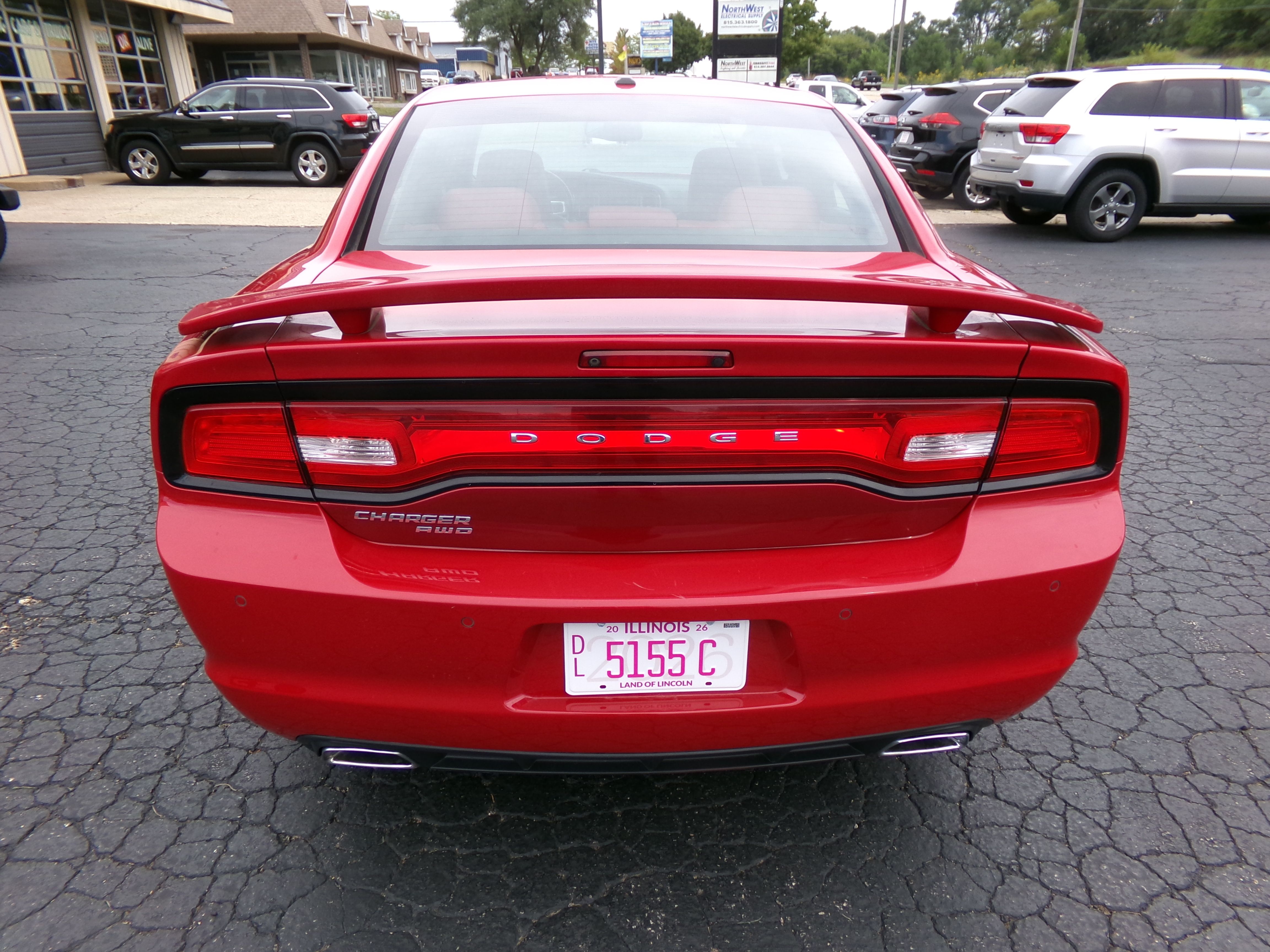 Used 2012 Dodge Charger SXT AWD image 4