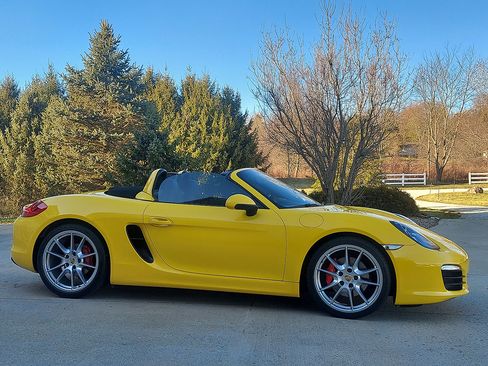 Used 2014 Porsche Boxster S image 24