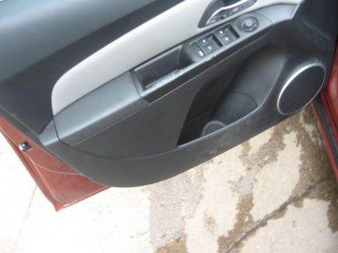 Used 2012 Chevrolet Cruze Eco image 8