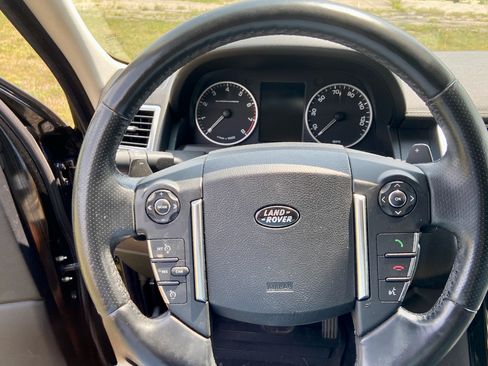 Used 2010 Land Rover Range Rover Sport Supercharged AWD/4WD image 19