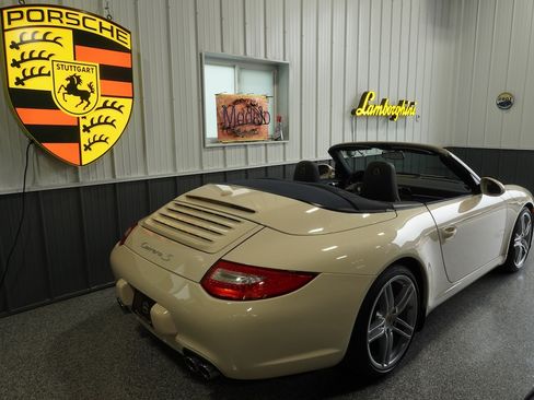 Used 2010 Porsche 911 Carrera S Cabriolet RWD image 52