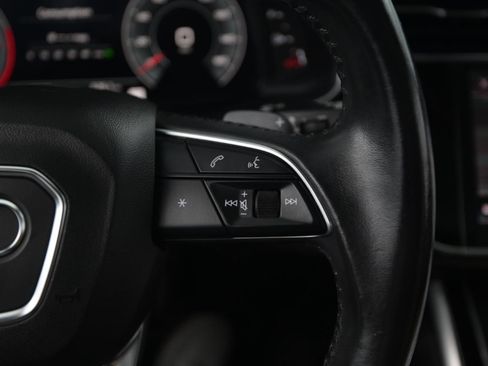 Used 2019 Audi Q8 Prestige image 31