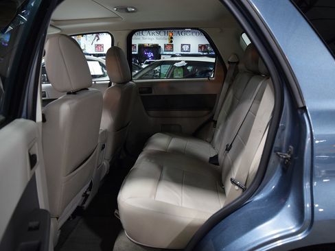 Used 2011 Ford Escape XLT image 19