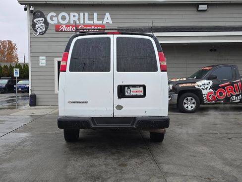 Used 2007 Chevrolet Express 3500 image 6
