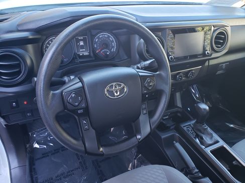 Used 2023 Toyota Tacoma RWD image 11