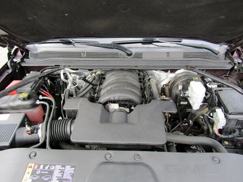 Used 2017 GMC Yukon SLT image 14