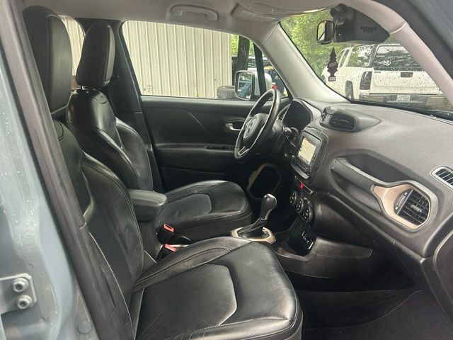 Used 2017 Jeep Renegade FWD Limited image 23