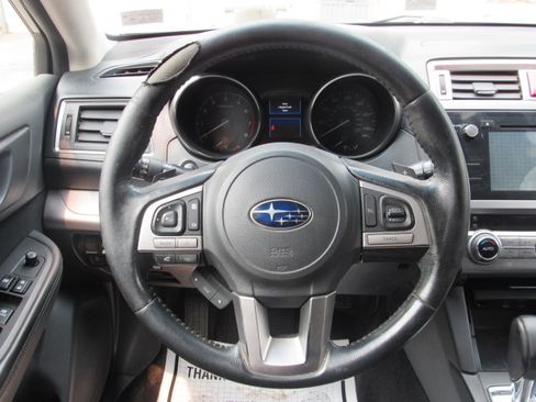 Used 2015 Subaru Outback 2.5i Premium AWD/4WD image 19