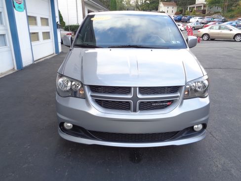 Used 2017 Dodge Grand Caravan GT FWD image 6