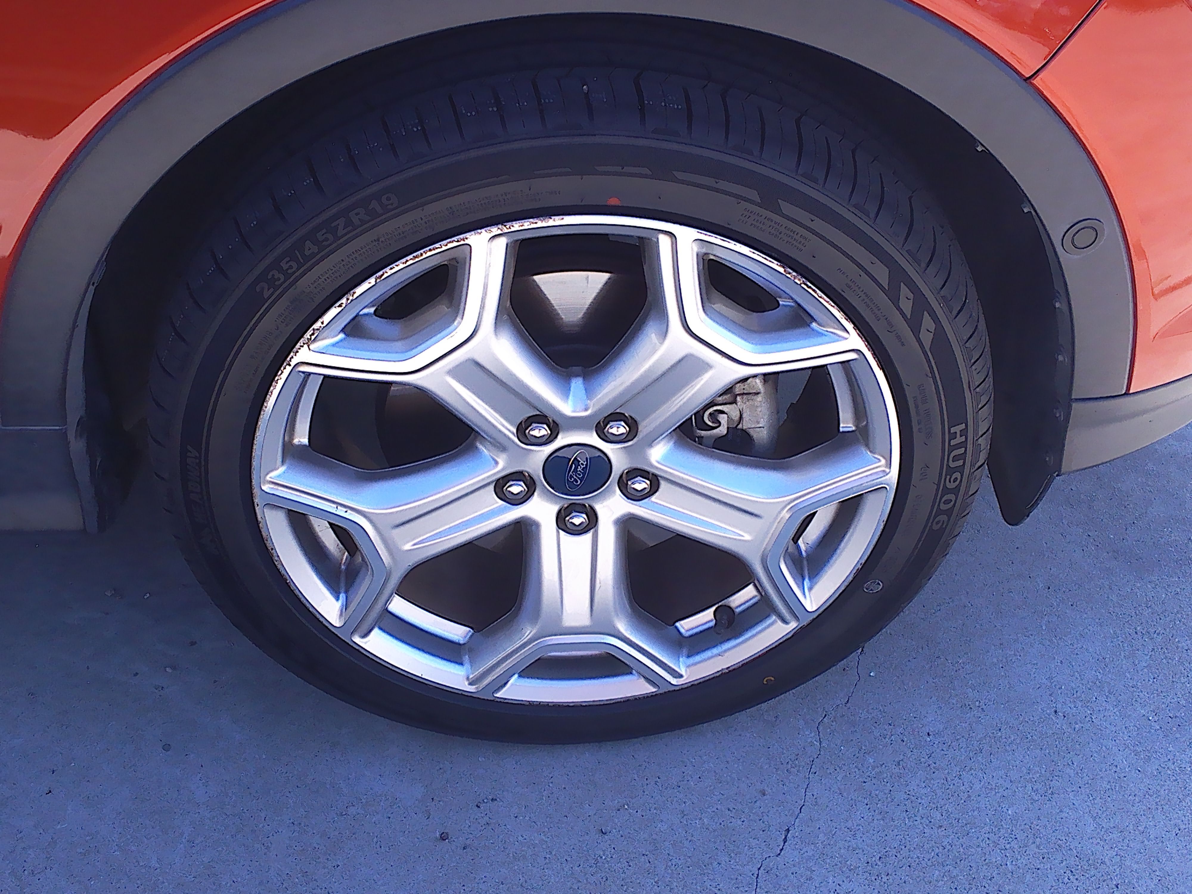 Used 2019 Ford Escape 4WD Titanium image 40