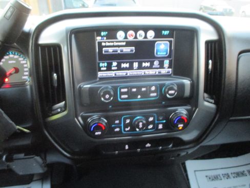 Used 2018 Chevrolet Silverado 1500 Limited LT image 5
