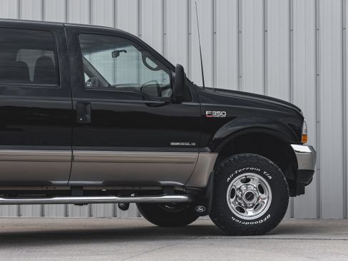 Used 2002 Ford F350 Lariat image 16