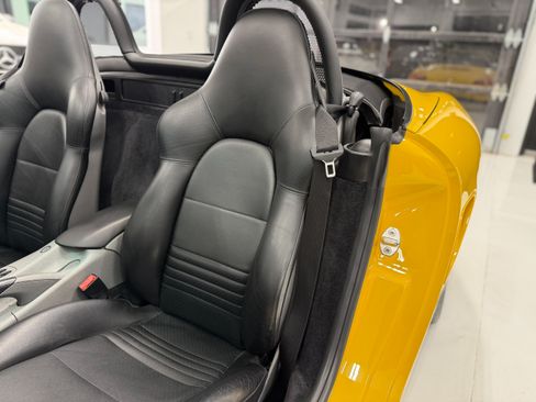 Used 2000 Porsche Boxster image 13