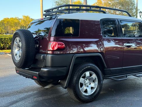 Used 2007 Toyota FJ Cruiser image 42