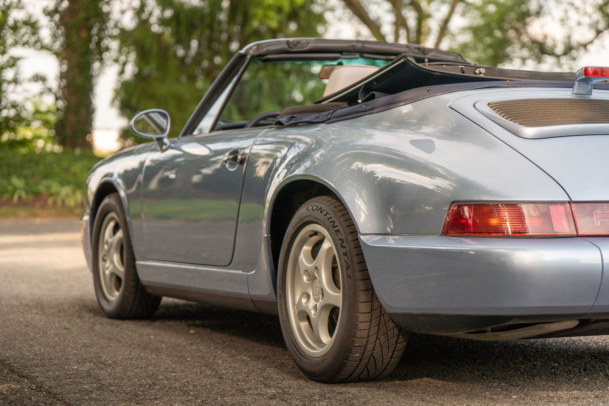 Used 1992 Porsche 911 Cabriolet image 6