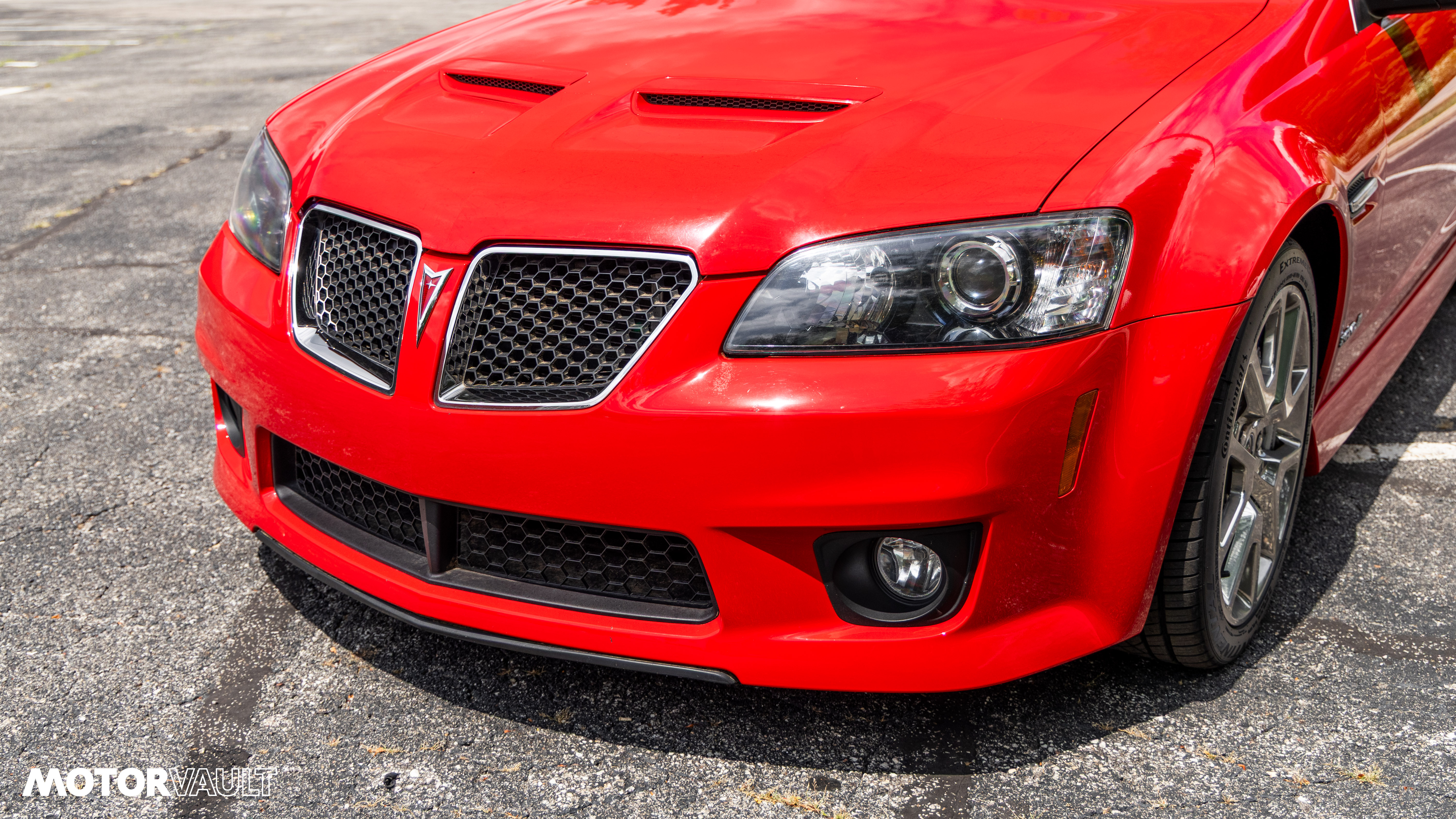 Used 2009 Pontiac G8 GXP RWD image 9