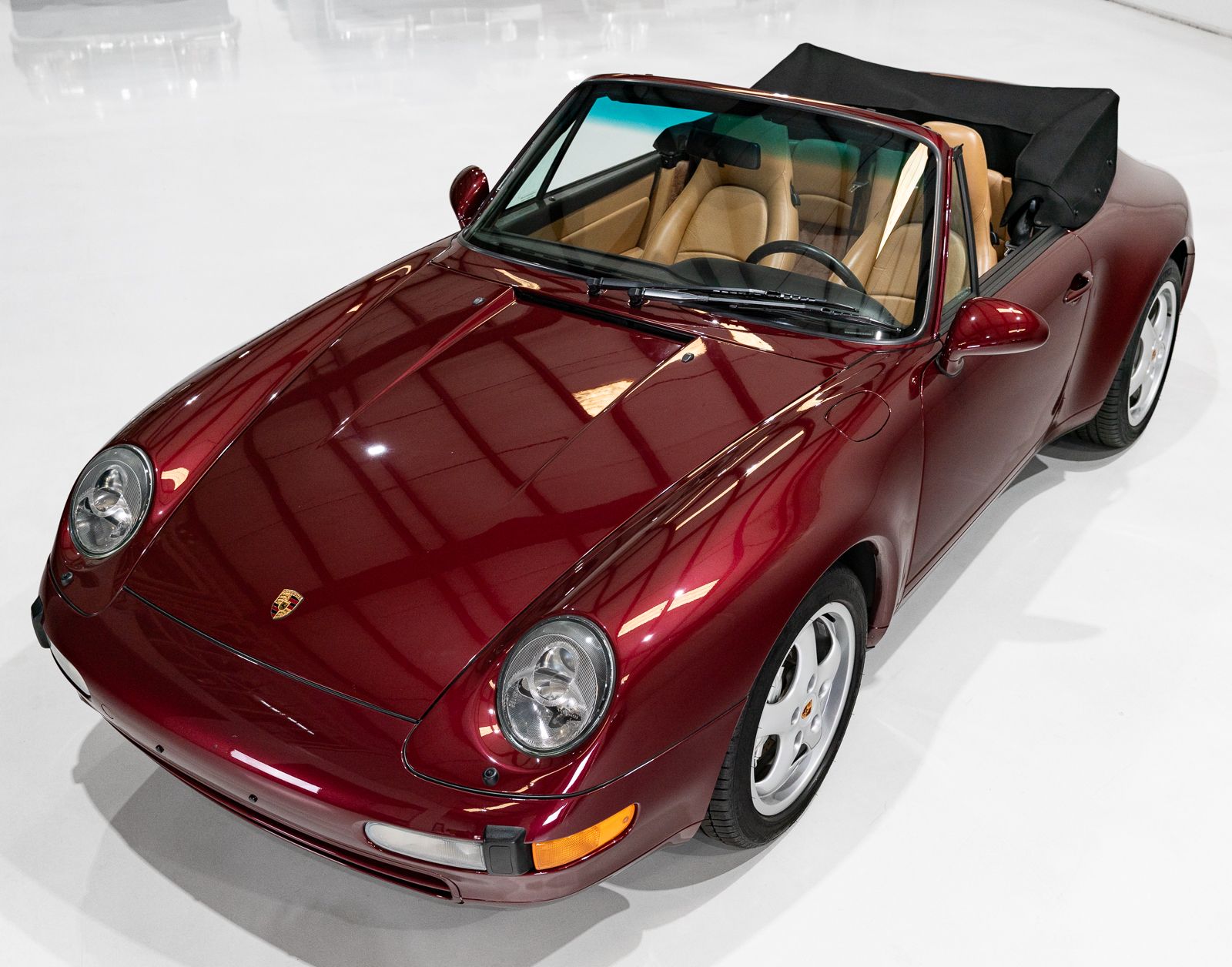 Used 1997 Porsche 911 Carrera 4 Cabriolet AWD/4WD image 24