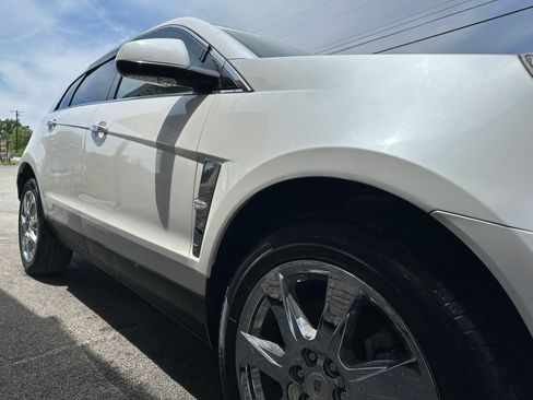 Used 2011 Cadillac SRX Performance FWD image 10