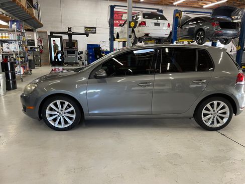 Used 2013 Volkswagen Golf TDI image 3