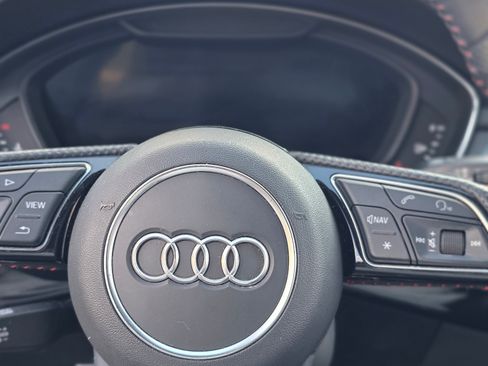 Used 2019 Audi A4 2.0T Premium Plus quattro Sdn AWD/4WD image 18