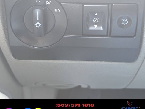 Used 2011 Ford Fusion S image 13