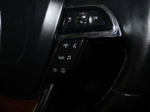 Used 2023 Lincoln Navigator 4WD Reserve image 35