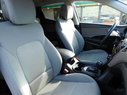 Used 2015 Hyundai Santa Fe Sport image 23