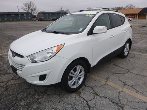 Used 2012 Hyundai Tucson GLS image 14