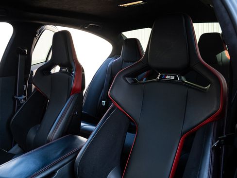 Used 2022 BMW M5 CS image 23