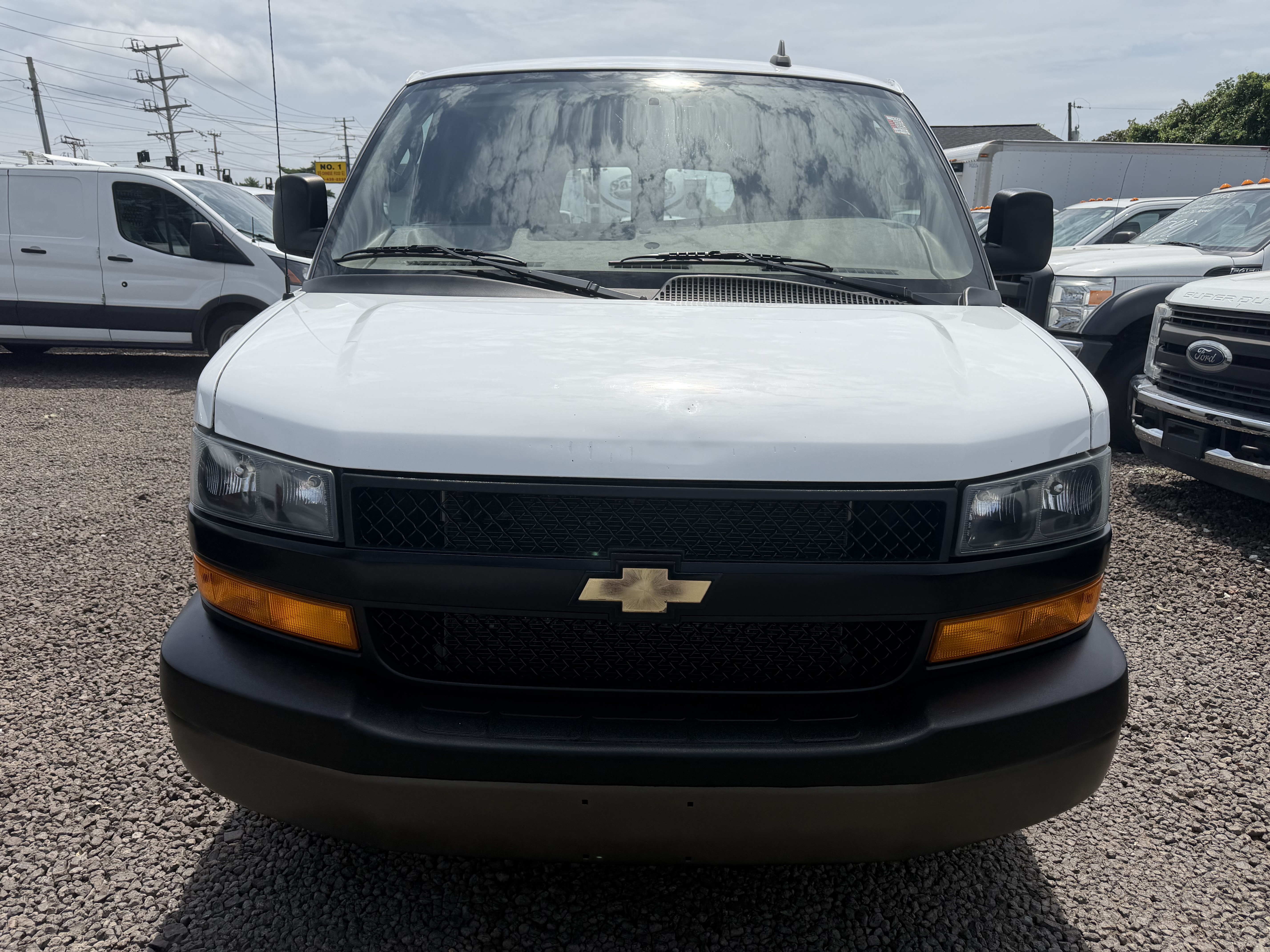 Used 2023 Chevrolet Express 2500 UNAVAIL RWD image 2
