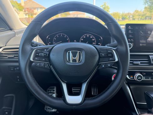 Used 2021 Honda Accord 1.5T Sport Special Edition image 9