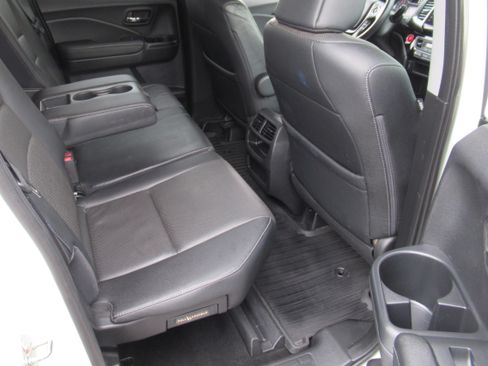 Used 2017 Honda Ridgeline RTL-E image 19